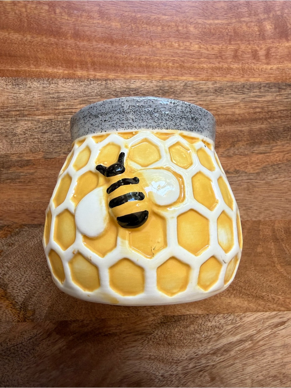 Bee Honeycomb Ceramic Planter - Yellow & Gray - Picture 2 of 4